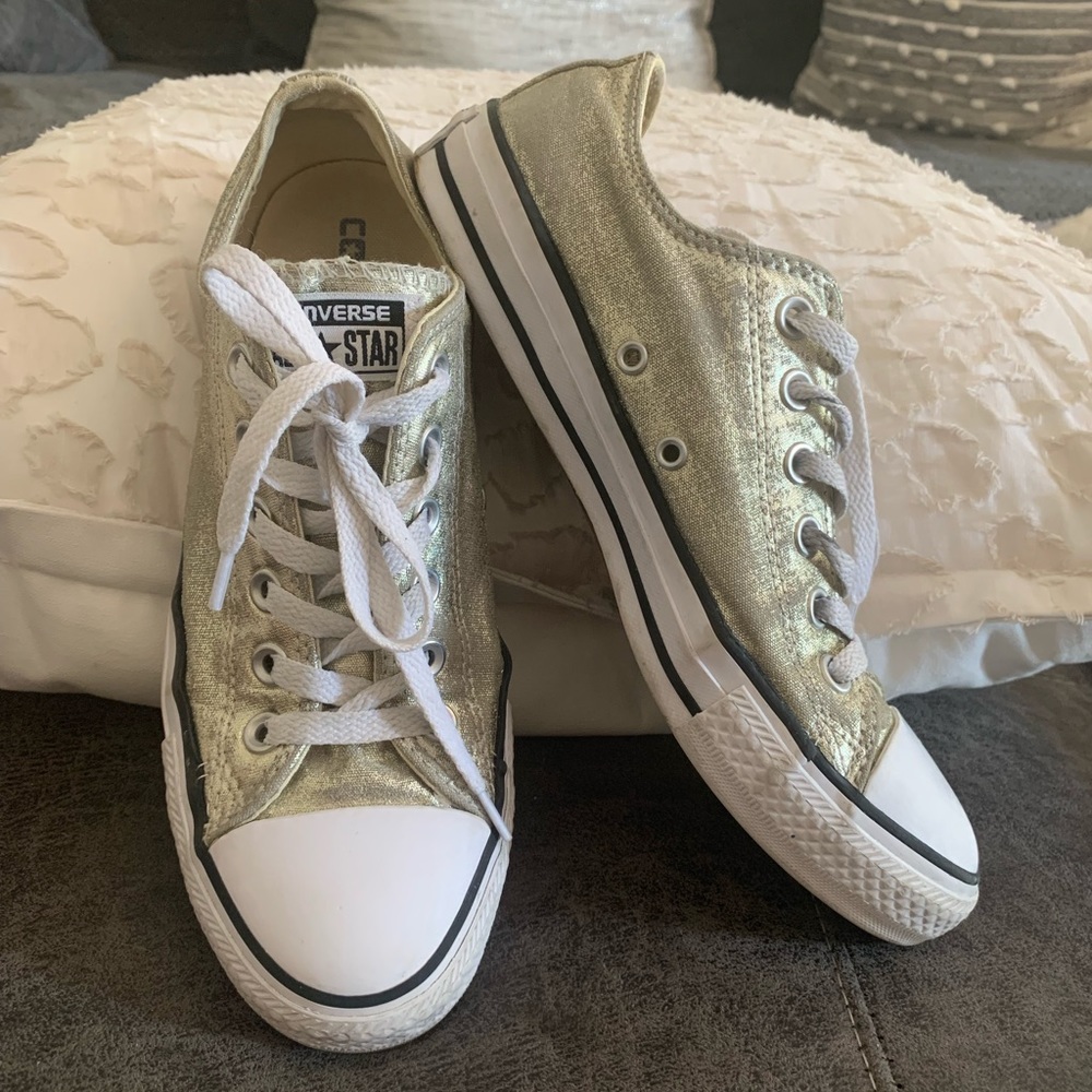 ❤️❤️ GOLD Converse All⭐️Star Size 8